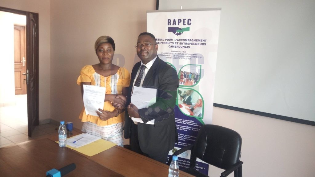 Signature de convention RAPEC - Eko Market HUB
